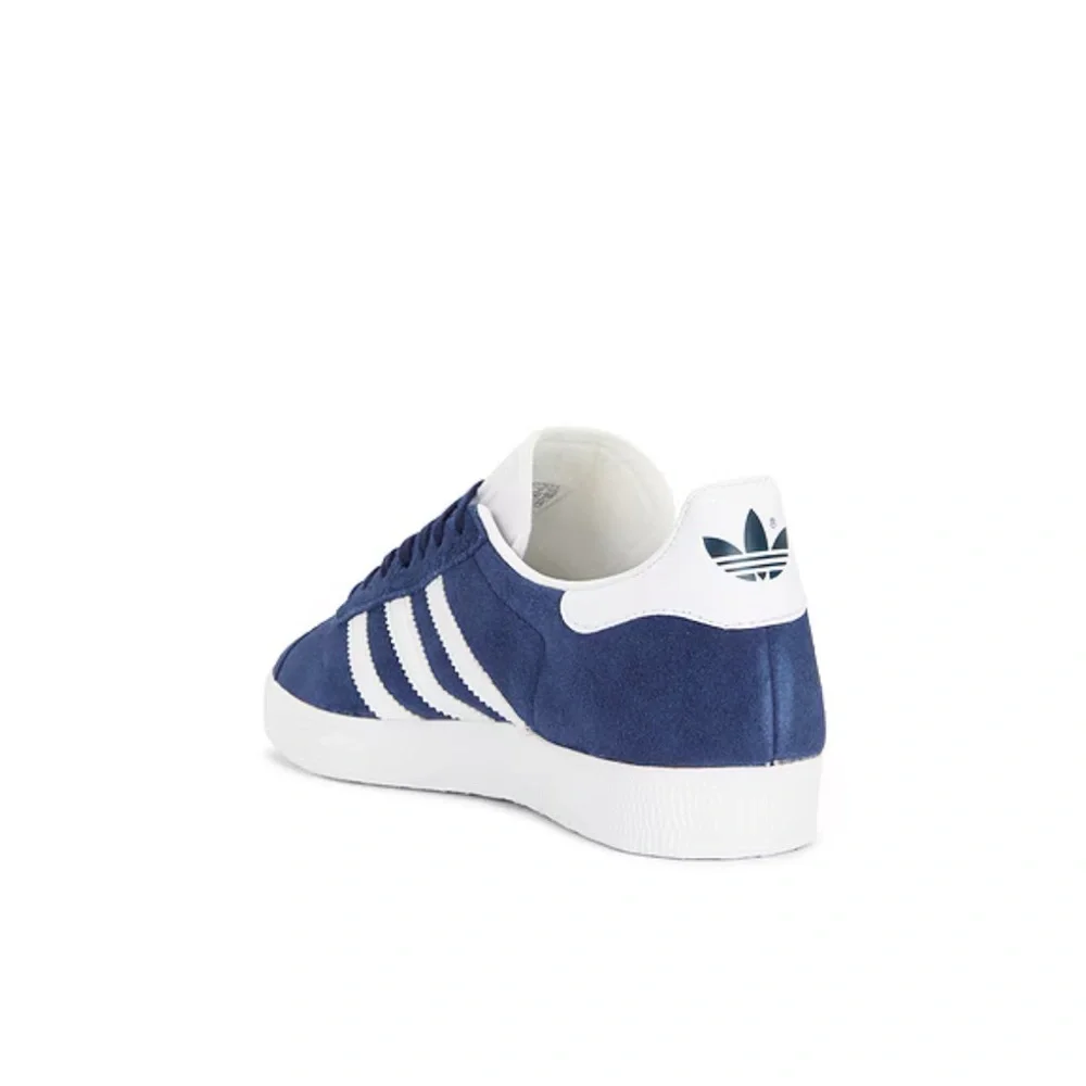 Adidas Originals Gazelle Sneakers in Collegiate Navy and White Mens 7 Womens 8 - Picture 3 of 10
